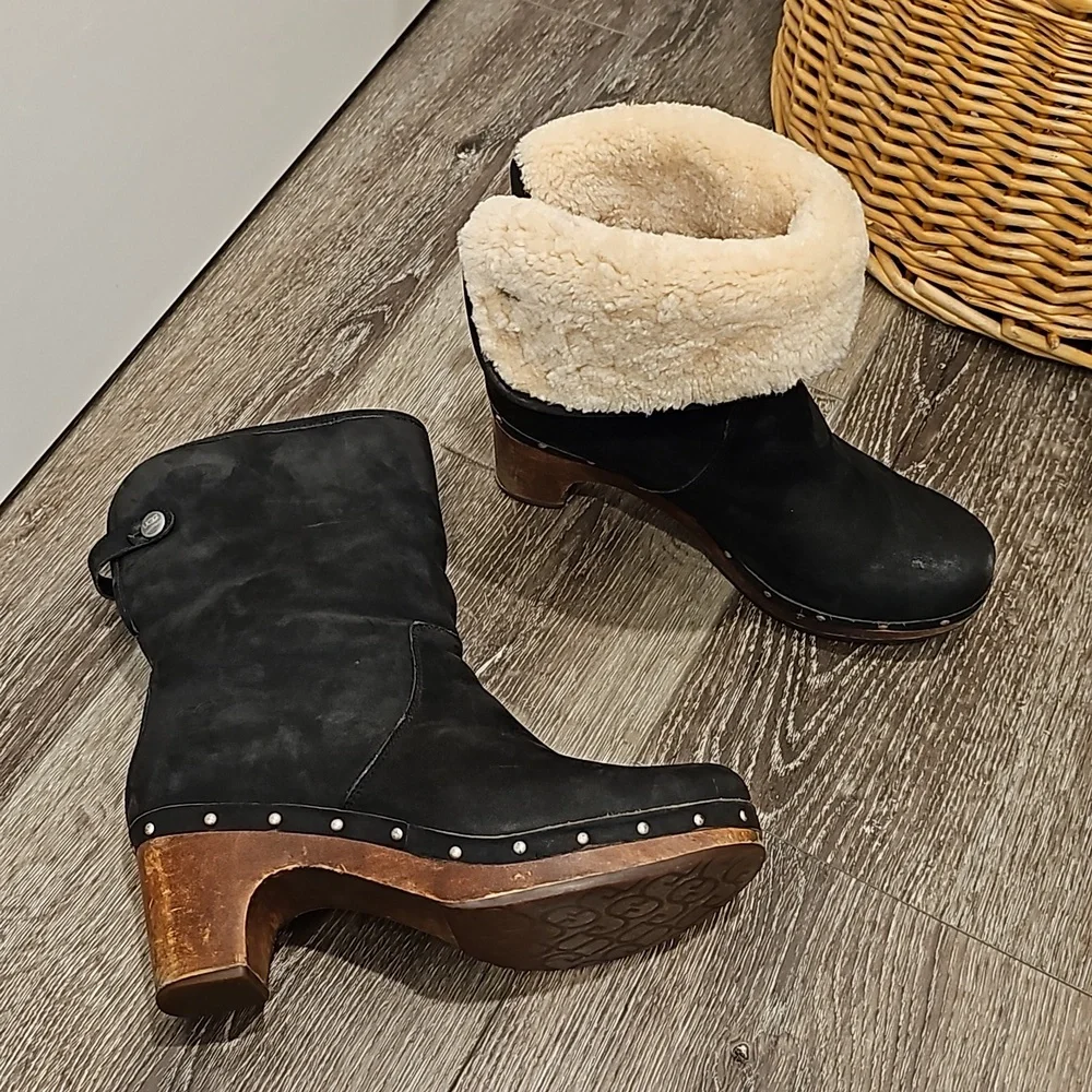 UGG 2-Way Fold Over Ankle Boots Shearling Lined Booties Wooden Heel Clogs Size 8